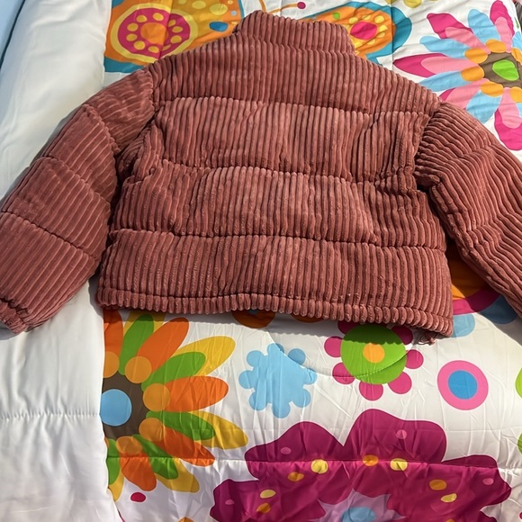 FOREVER 21 Rose Gold Pink Puffer Coat 🩷 - Picture 5 of 6